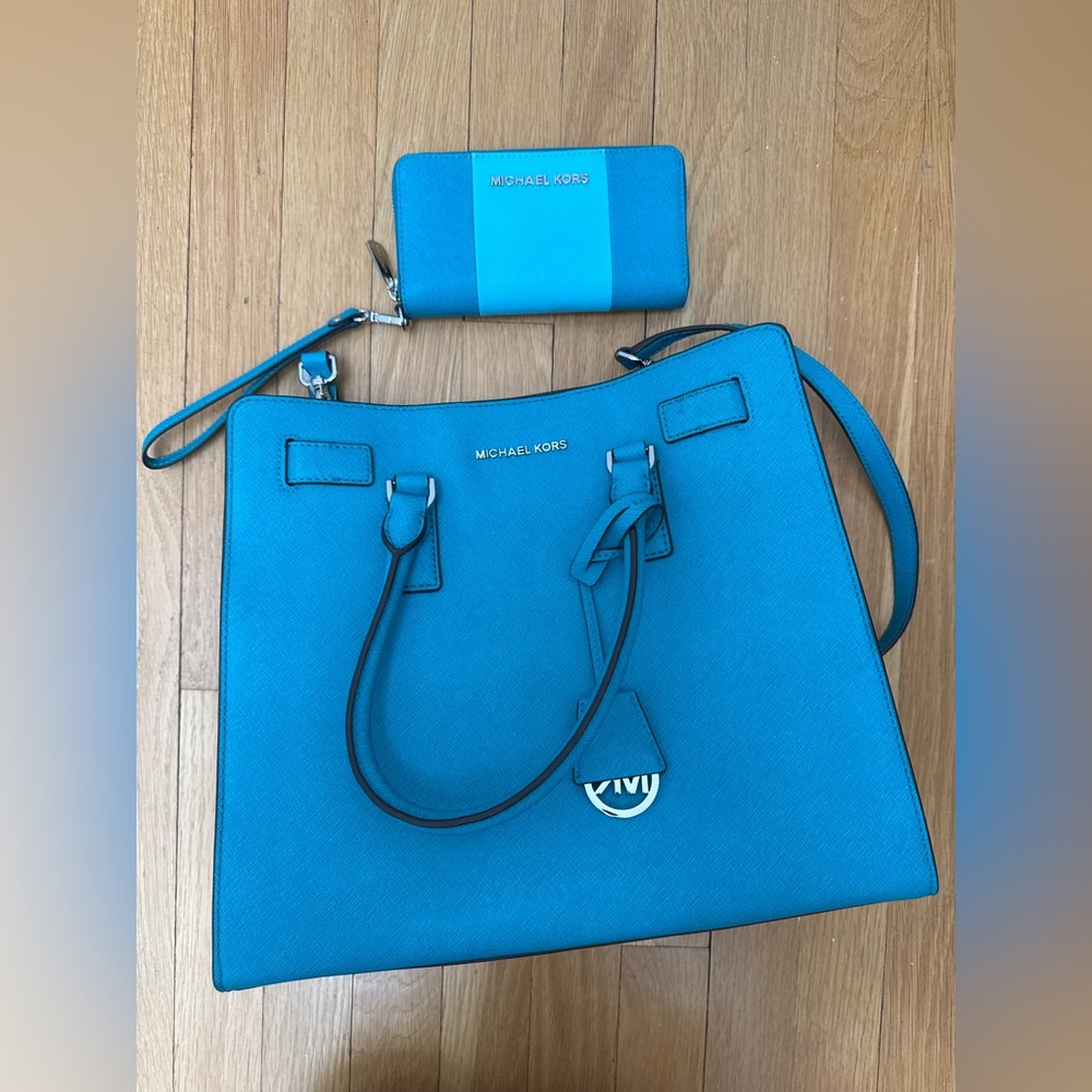 Michael Kors large tote Bag & matching Wallet brand new color teal blue